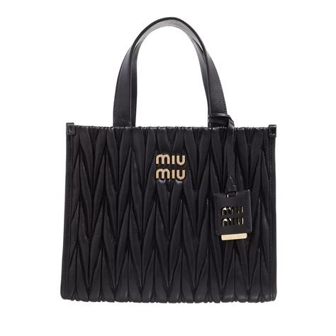 Miu Miu Taschen, Schuhe, Portemonnaies, Sonnenbrillen & mehr 